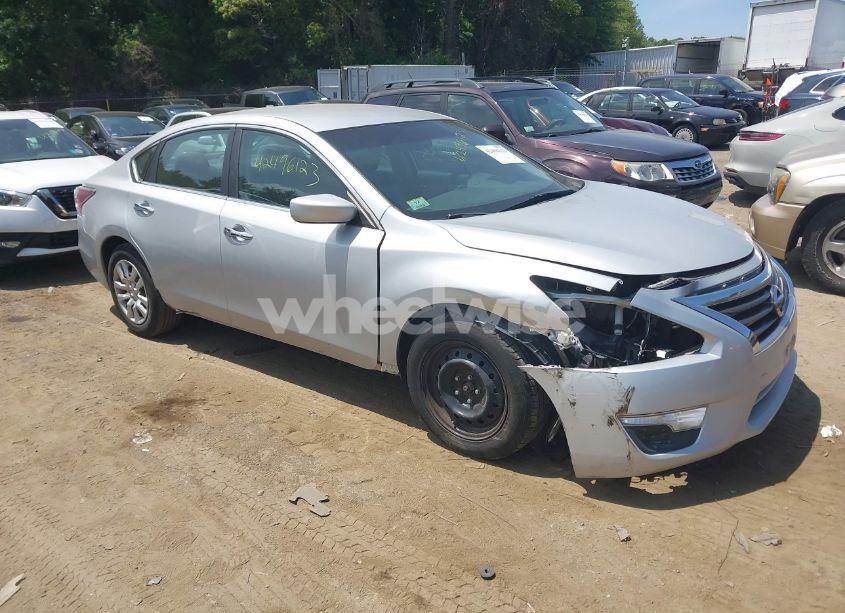 2015 Nissan Altima 2.5/2.5 S/2.5 SL/2.5 SV (VIN 1N4AL3AP5FC238075) main photo