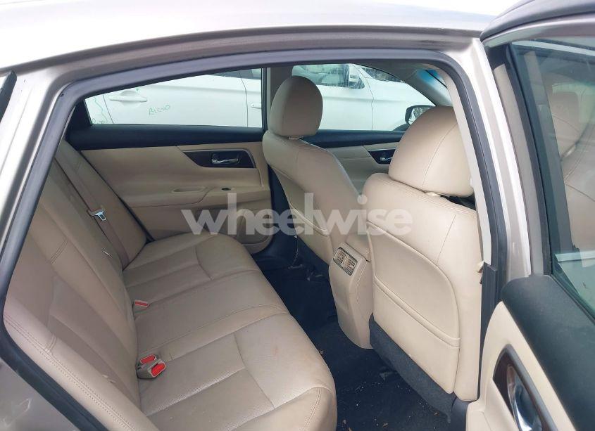 Photo 8 of 2015 Nissan Altima 2.5 SL (VIN 1N4AL3AP5FC241557)