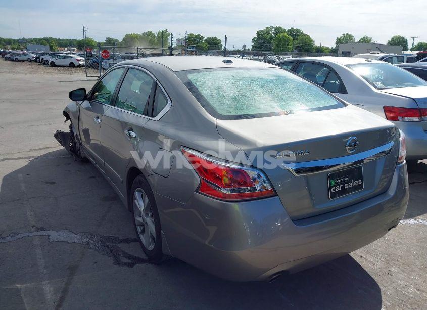 Photo 3 of 2015 Nissan Altima 2.5 SL (VIN 1N4AL3AP5FC252316)