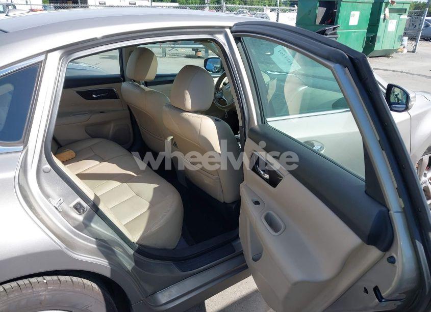 Photo 8 of 2015 Nissan Altima 2.5 SL (VIN 1N4AL3AP5FC252316)