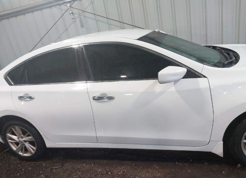 Photo 13 of 2015 Nissan Altima 2.5 SV (VIN 1N4AL3AP5FC256852)