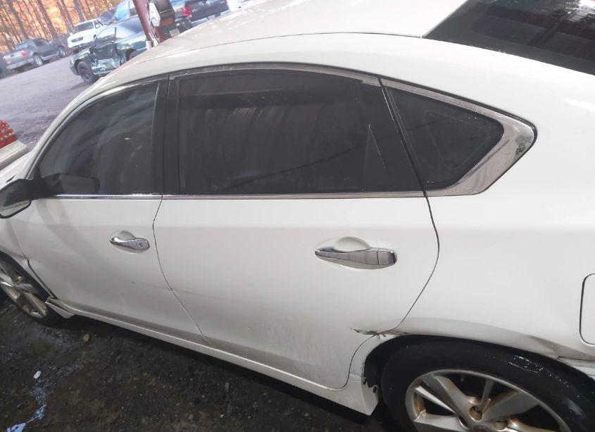 Photo 14 of 2015 Nissan Altima 2.5 SV (VIN 1N4AL3AP5FC256852)