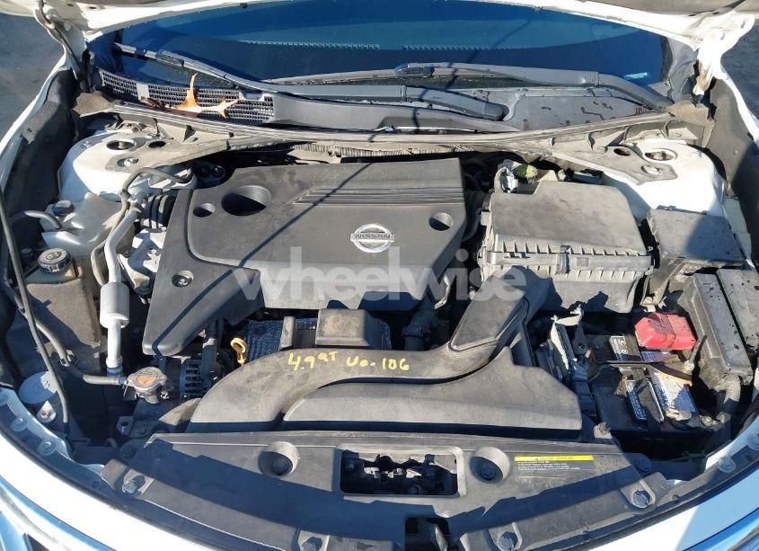 Photo 10 of 2015 Nissan Altima 2.5 SV (VIN 1N4AL3AP5FC275935)