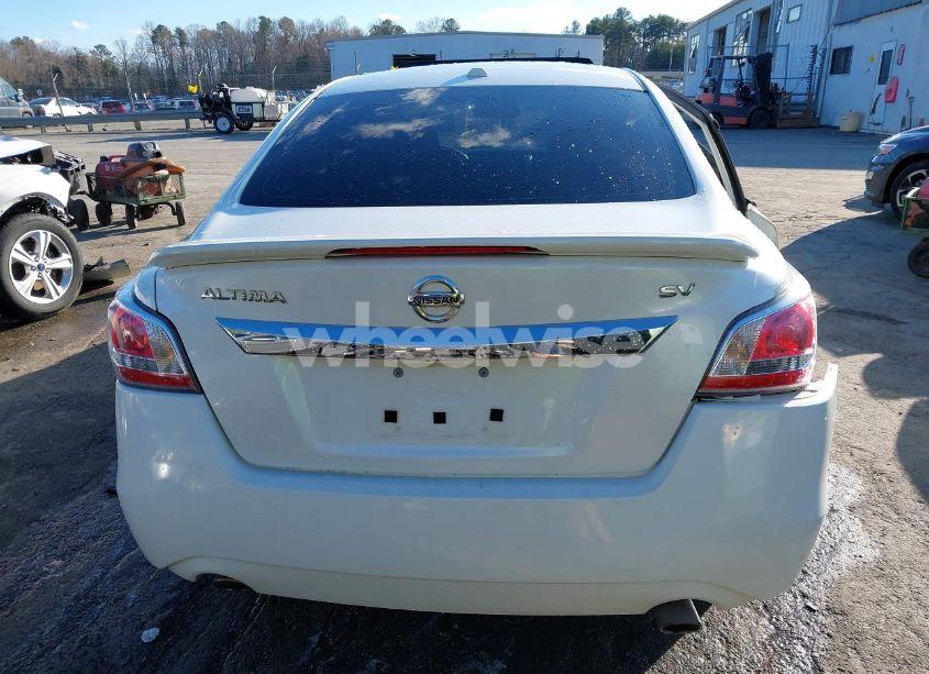 Photo 16 of 2015 Nissan Altima 2.5 SV (VIN 1N4AL3AP5FC275935)