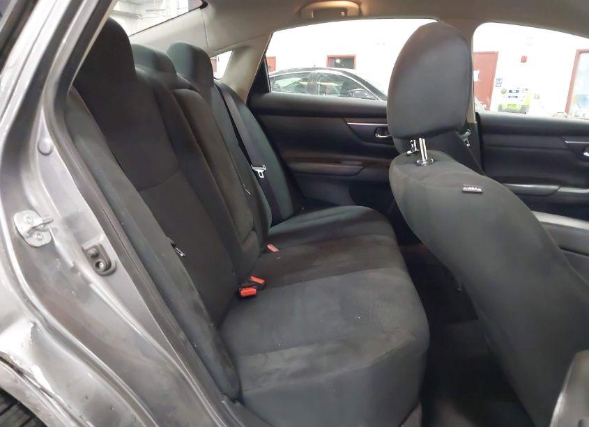 Photo 8 of 2015 Nissan Altima 2.5 S (VIN 1N4AL3AP5FC409455)