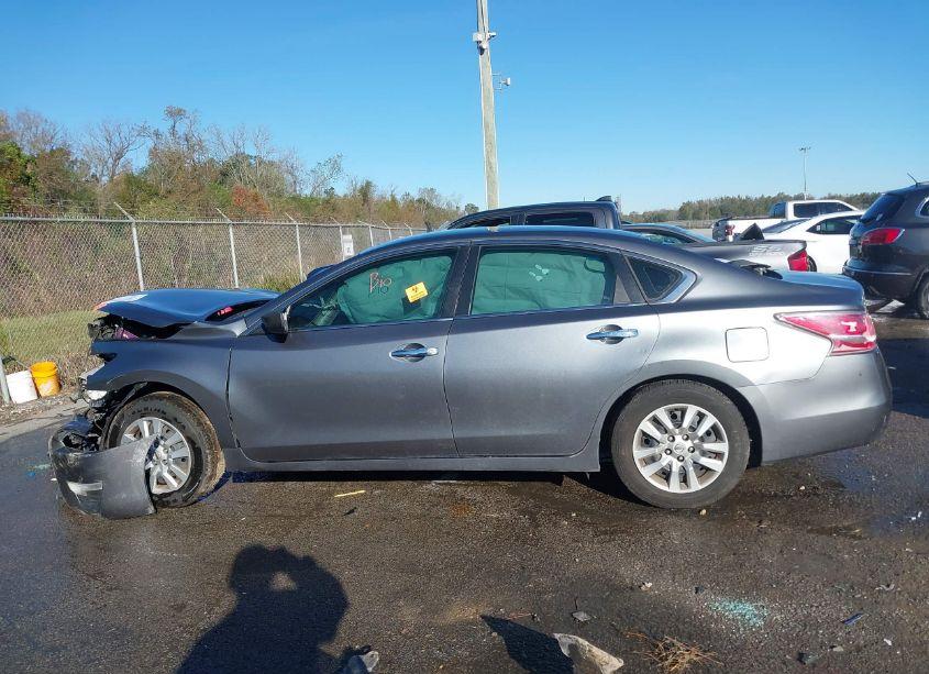 Photo 14 of 2015 Nissan Altima 2.5/2.5 S/2.5 SL/2.5 SV (VIN 1N4AL3AP5FC414266)