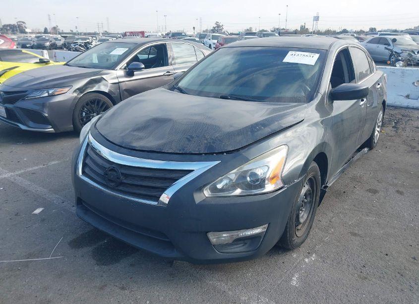 Photo 2 of 2015 Nissan Altima 2.5 S (VIN 1N4AL3AP5FC419466)