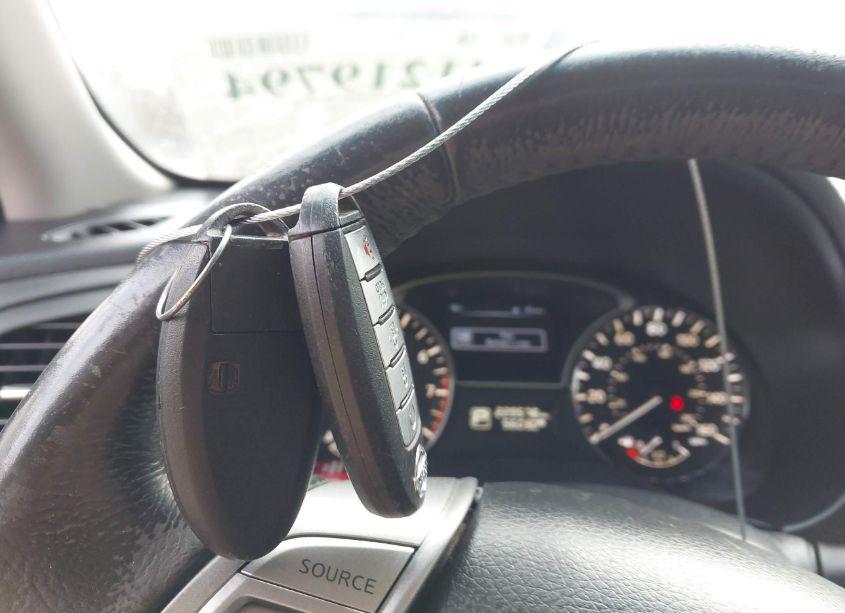 Photo 11 of 2015 Nissan Altima 2.5/2.5 S/2.5 SL/2.5 SV (VIN 1N4AL3AP5FC435098)