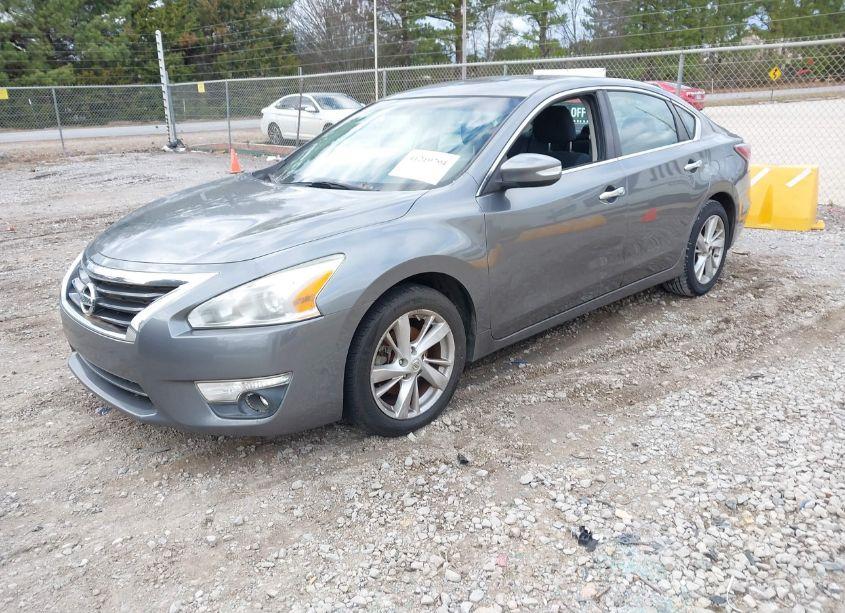 Photo 2 of 2015 Nissan Altima 2.5/2.5 S/2.5 SL/2.5 SV (VIN 1N4AL3AP5FC435098)