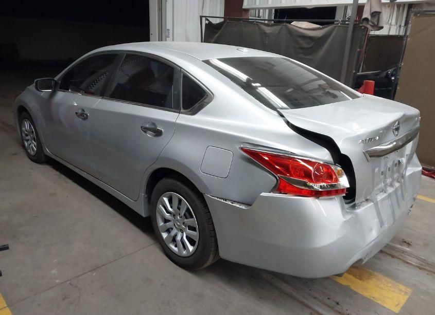 Photo 3 of 2015 Nissan Altima 2.5/2.5 S/2.5 SL/2.5 SV (VIN 1N4AL3AP5FC441709)