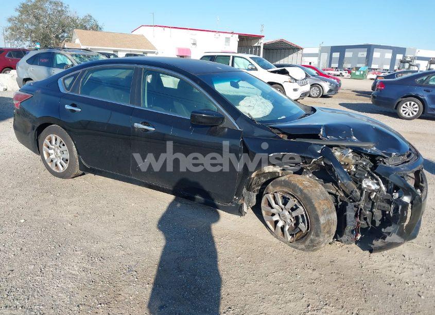 2015 Nissan Altima 2.5/2.5 S/2.5 SL/2.5 SV (VIN 1N4AL3AP5FC449096) main photo