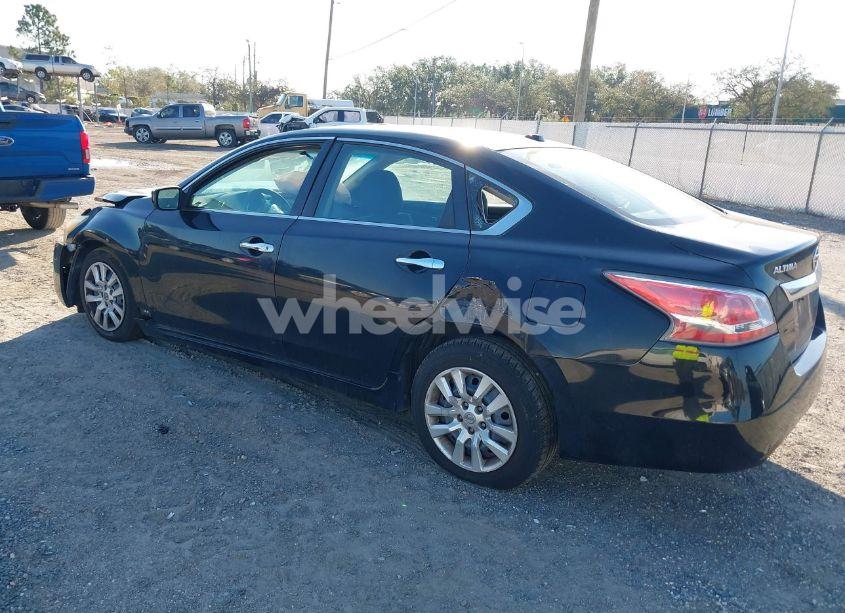 Photo 3 of 2015 Nissan Altima 2.5/2.5 S/2.5 SL/2.5 SV (VIN 1N4AL3AP5FC449096)