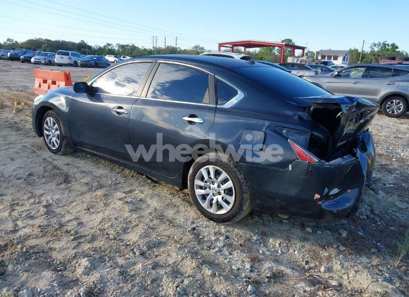 Photo 3 of 2015 Nissan Altima 2.5/2.5 S/2.5 SL/2.5 SV (VIN 1N4AL3AP5FC459899)
