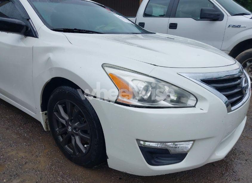 Photo 6 of 2015 Nissan Altima 2.5 S (VIN 1N4AL3AP5FC463211)