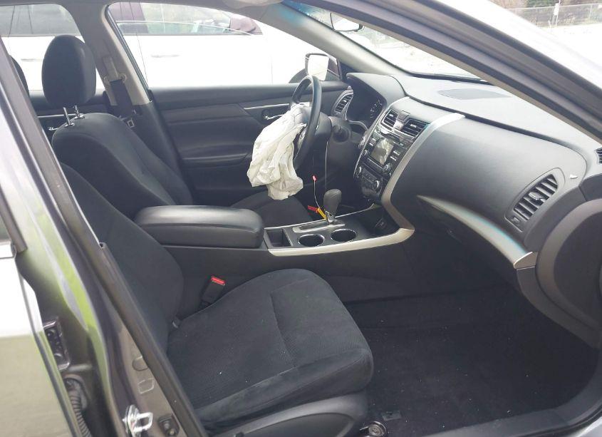 Photo 5 of 2015 Nissan Altima 2.5/S/SV/SL (VIN 1N4AL3AP5FC471552)