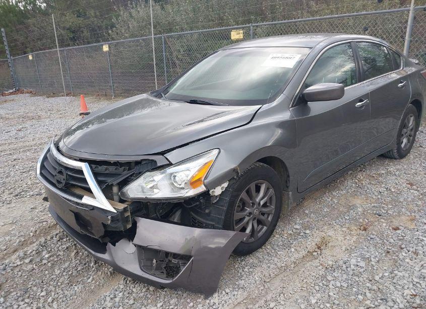 Photo 6 of 2015 Nissan Altima 2.5/S/SV/SL (VIN 1N4AL3AP5FC471552)