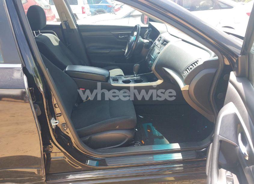 Photo 5 of 2015 Nissan Altima 2.5 SV (VIN 1N4AL3AP5FC473222)