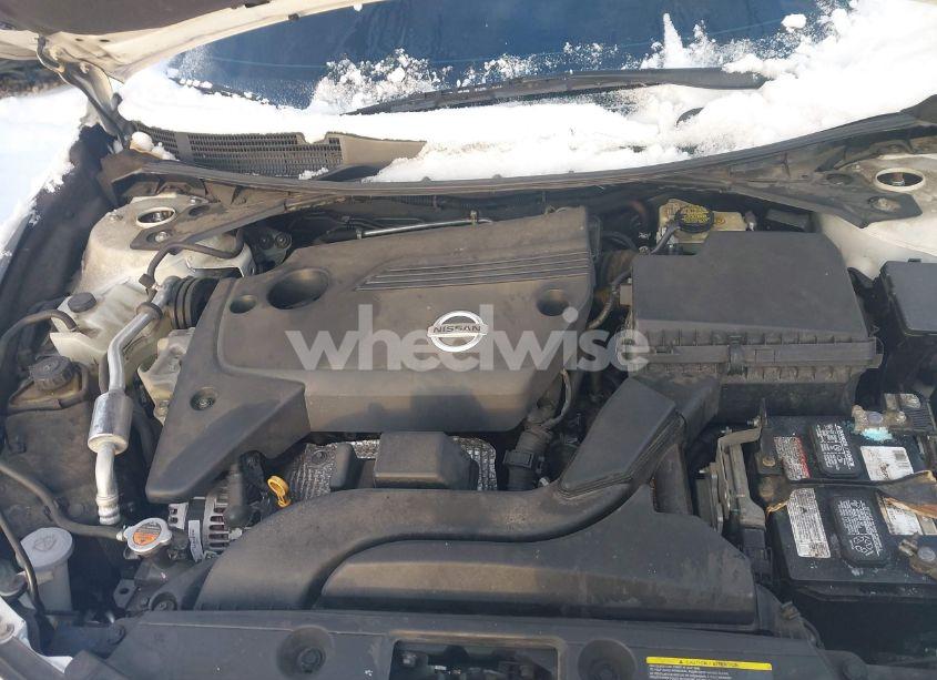 Photo 10 of 2015 Nissan Altima 2.5 SV (VIN 1N4AL3AP5FC477514)