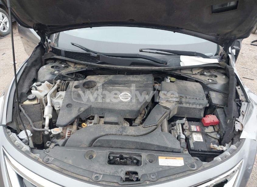 Photo 10 of 2015 Nissan Altima 2.5 S (VIN 1N4AL3AP5FC483040)