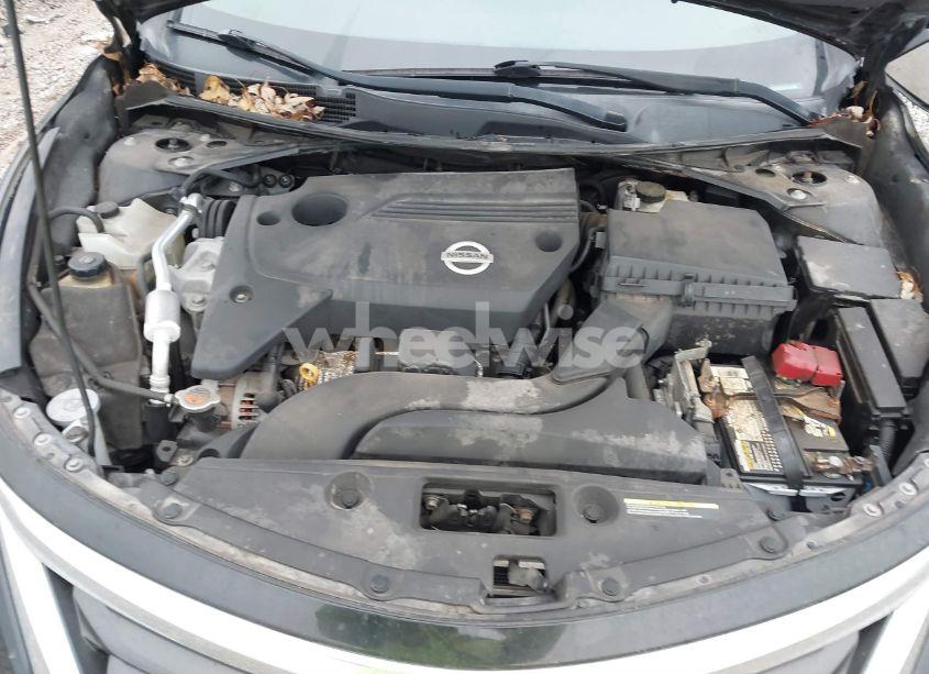 Photo 10 of 2015 Nissan Altima 2.5 SV (VIN 1N4AL3AP5FC485161)