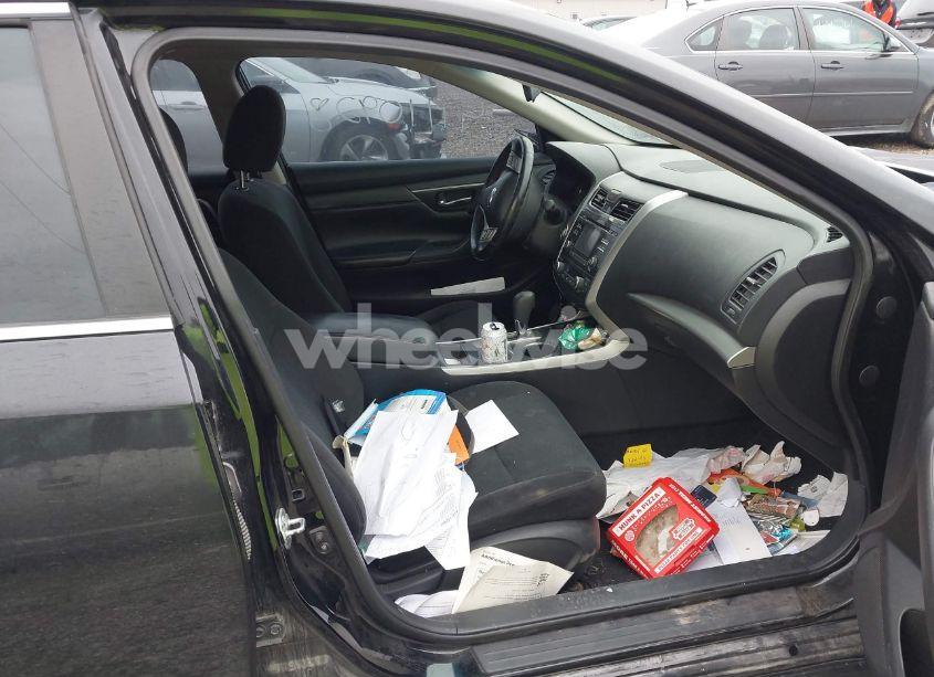 Photo 5 of 2015 Nissan Altima 2.5 SV (VIN 1N4AL3AP5FC485161)