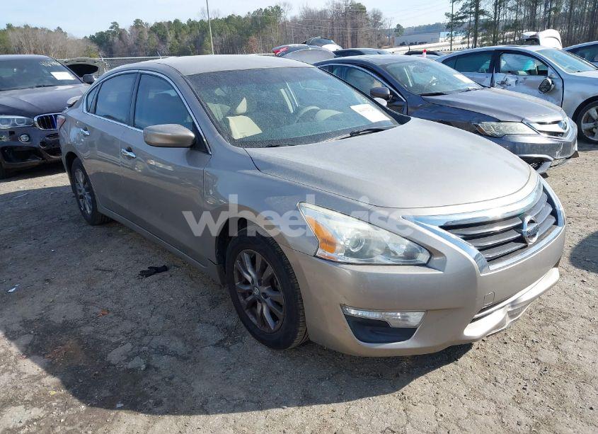 2015 Nissan Altima 2.5 S (VIN 1N4AL3AP5FC488383) main photo