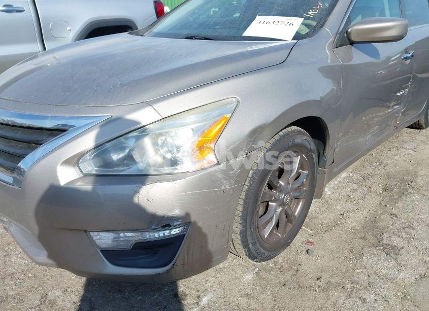 Photo 13 of 2015 Nissan Altima 2.5 S (VIN 1N4AL3AP5FC488383)