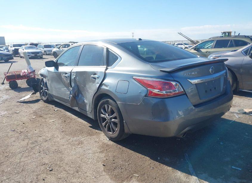 Photo 3 of 2015 Nissan Altima 2.5 S (VIN 1N4AL3AP5FC496807)