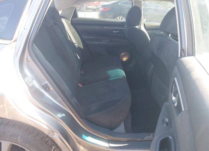 Photo 8 of 2015 Nissan Altima 2.5 S (VIN 1N4AL3AP5FC496807)