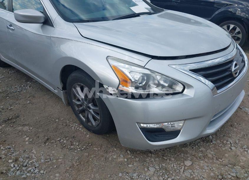 Photo 6 of 2015 Nissan Altima 2.5 S (VIN 1N4AL3AP5FC576740)