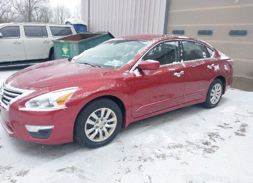 Photo 2 of 2015 Nissan Altima 2.5 S (VIN 1N4AL3AP5FC582697)