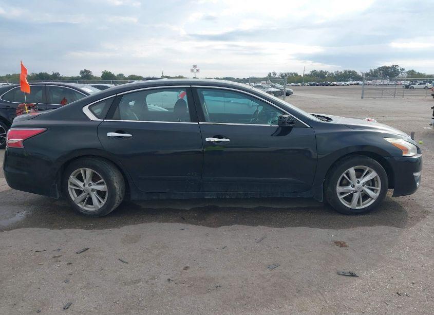 Photo 13 of 2015 Nissan Altima 2.5 SV (VIN 1N4AL3AP5FC596308)