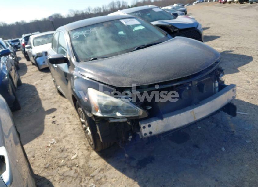 2015 Nissan Altima 2.5/2.5 S/2.5 SL/2.5 SV (VIN 1N4AL3AP5FN312695) main photo