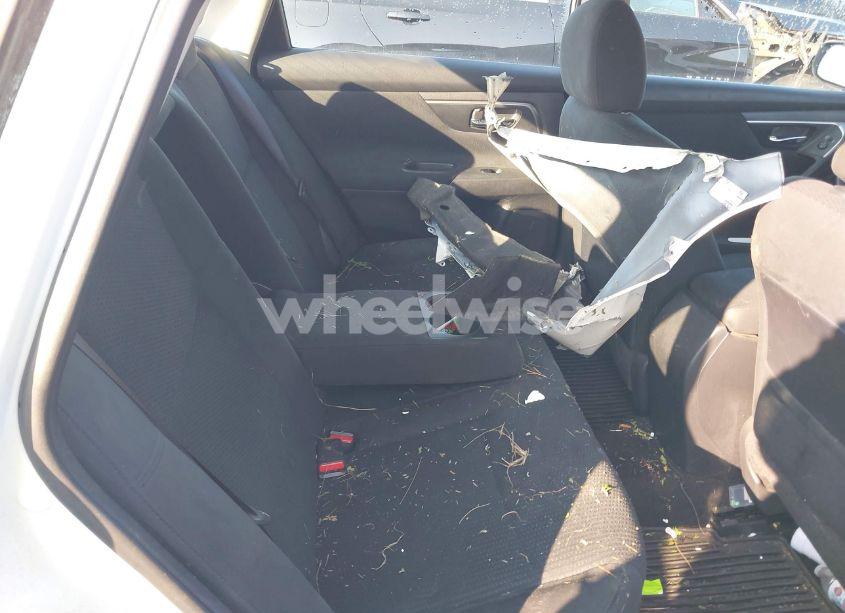 Photo 8 of 2015 Nissan Altima 2.5 S (VIN 1N4AL3AP5FN328444)