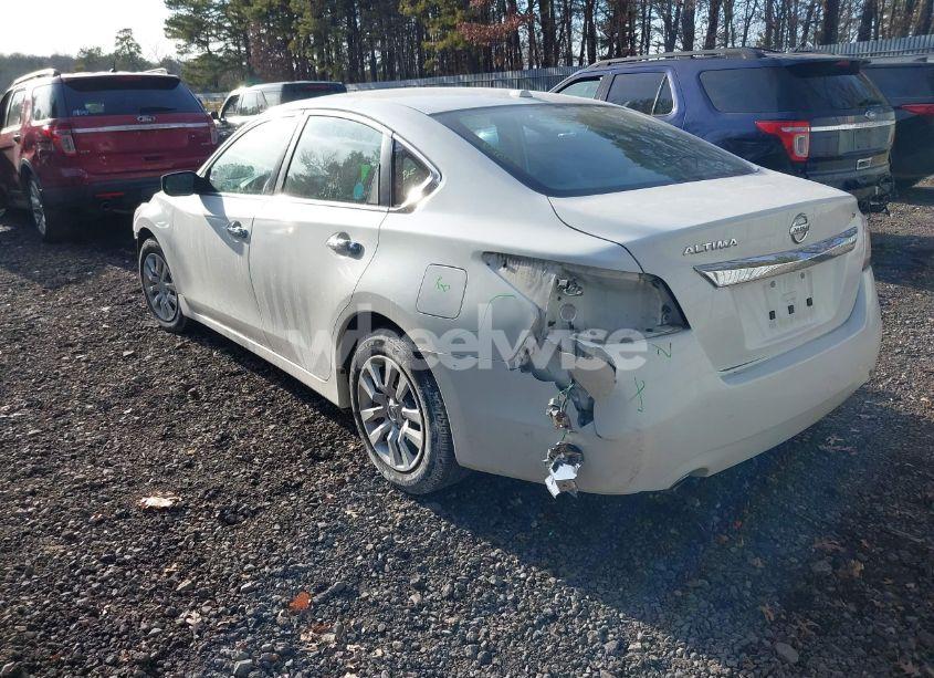 Photo 3 of 2015 Nissan Altima 2.5/2.5 S/2.5 SL/2.5 SV (VIN 1N4AL3AP5FN344336)