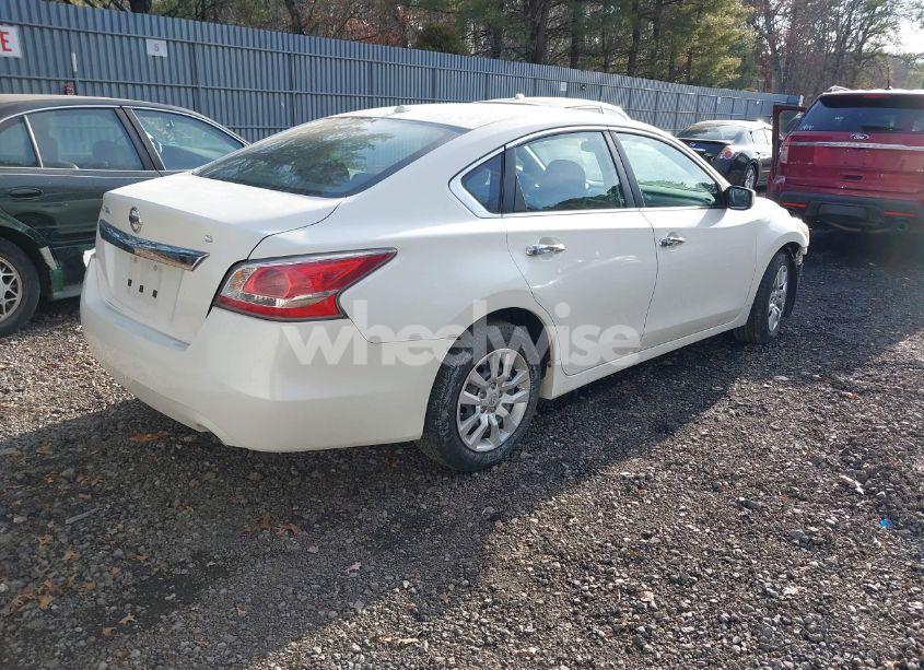 Photo 4 of 2015 Nissan Altima 2.5/2.5 S/2.5 SL/2.5 SV (VIN 1N4AL3AP5FN344336)