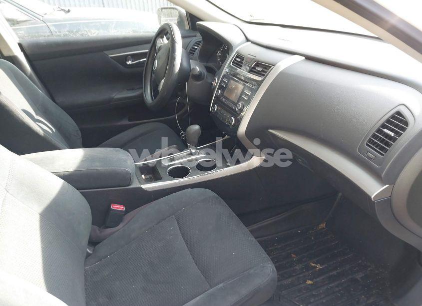 Photo 5 of 2015 Nissan Altima 2.5/2.5 S/2.5 SL/2.5 SV (VIN 1N4AL3AP5FN344336)