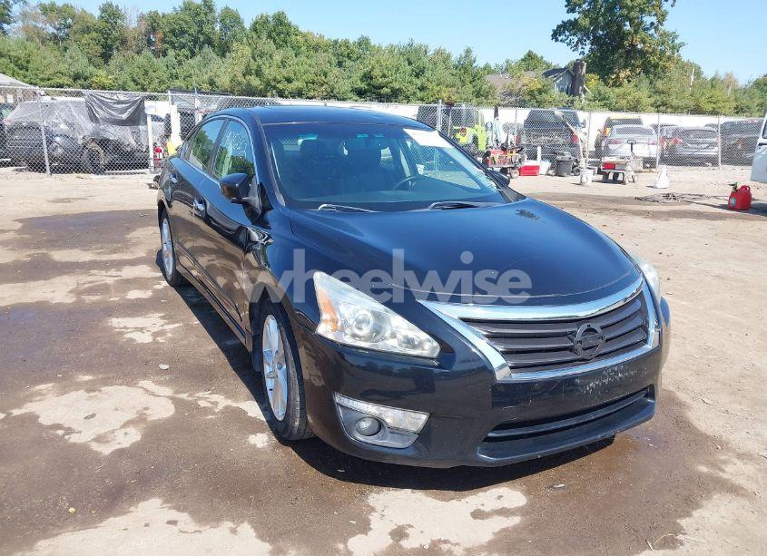 2015 Nissan Altima 2.5 SL (VIN 1N4AL3AP5FN358396) main photo