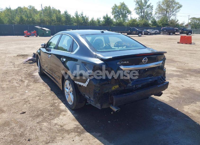 Photo 3 of 2015 Nissan Altima 2.5 SL (VIN 1N4AL3AP5FN358396)