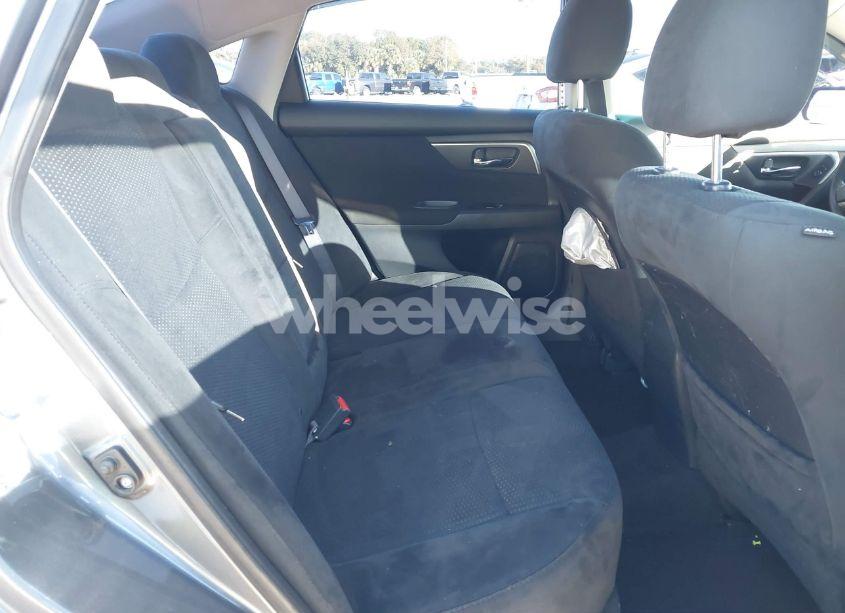 Photo 8 of 2015 Nissan Altima 2.5 S (VIN 1N4AL3AP5FN367230)