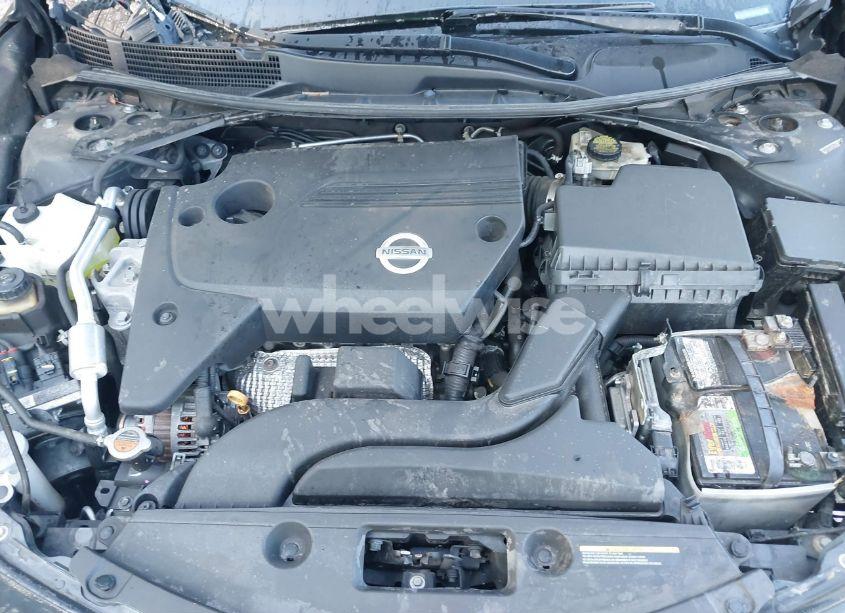 Photo 10 of 2015 Nissan Altima 2.5 S (VIN 1N4AL3AP5FN373061)