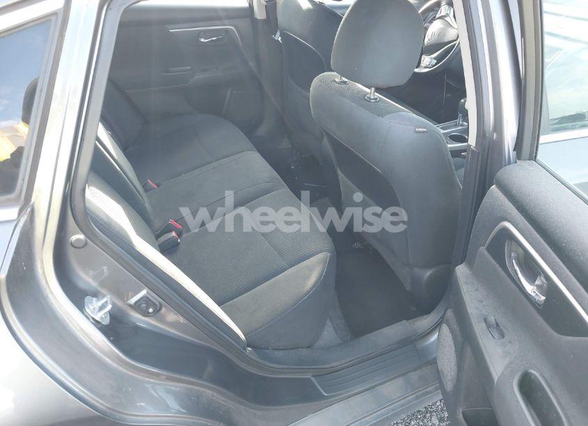 Photo 8 of 2015 Nissan Altima 2.5 S (VIN 1N4AL3AP5FN377109)