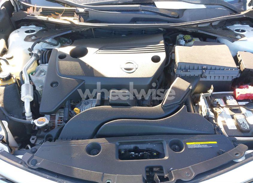 Photo 10 of 2015 Nissan Altima 2.5 SL (VIN 1N4AL3AP5FN381600)