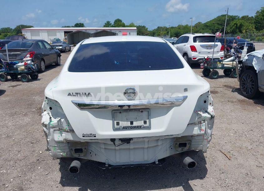 Photo 17 of 2015 Nissan Altima 2.5/2.5 S/2.5 SL/2.5 SV (VIN 1N4AL3AP5FN386764)