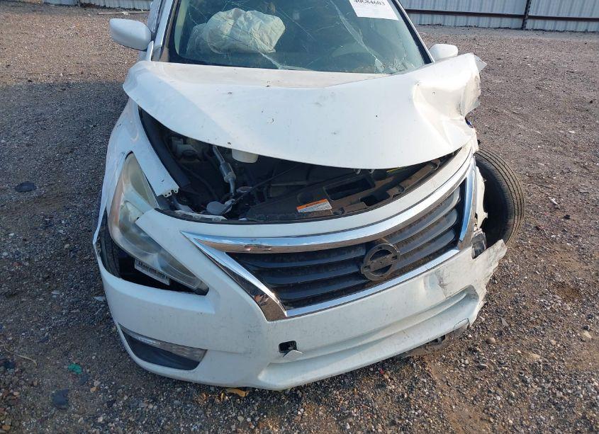 Photo 14 of 2015 Nissan Altima 2.5 S (VIN 1N4AL3AP5FN394198)