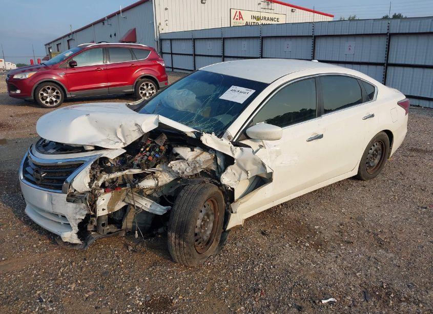 Photo 2 of 2015 Nissan Altima 2.5 S (VIN 1N4AL3AP5FN394198)