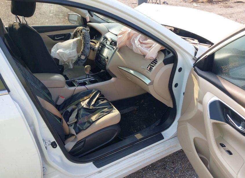 Photo 5 of 2015 Nissan Altima 2.5 S (VIN 1N4AL3AP5FN394198)