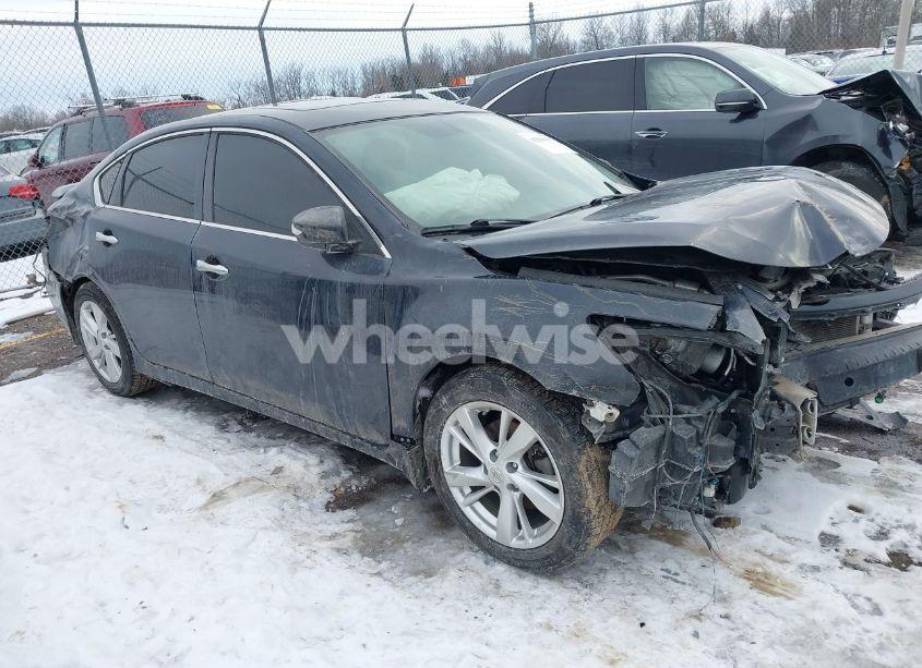2015 Nissan Altima 2.5 SL (VIN 1N4AL3AP5FN394945) main photo