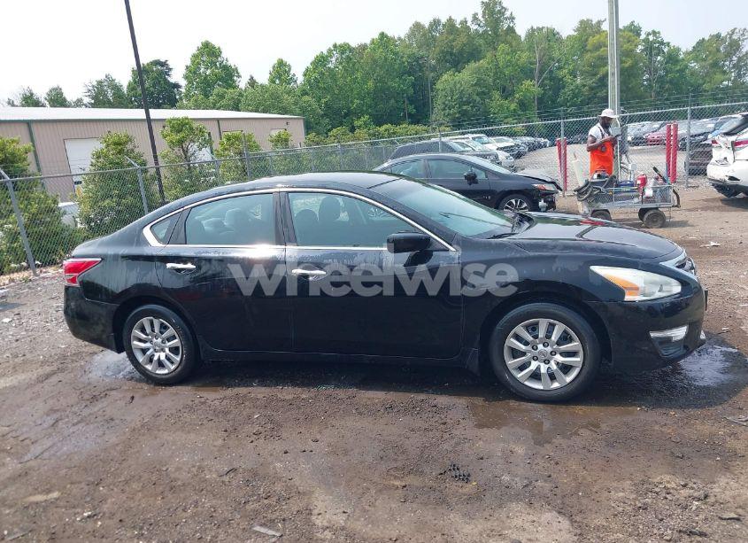 Photo 13 of 2015 Nissan Altima 2.5 S (VIN 1N4AL3AP5FN402526)