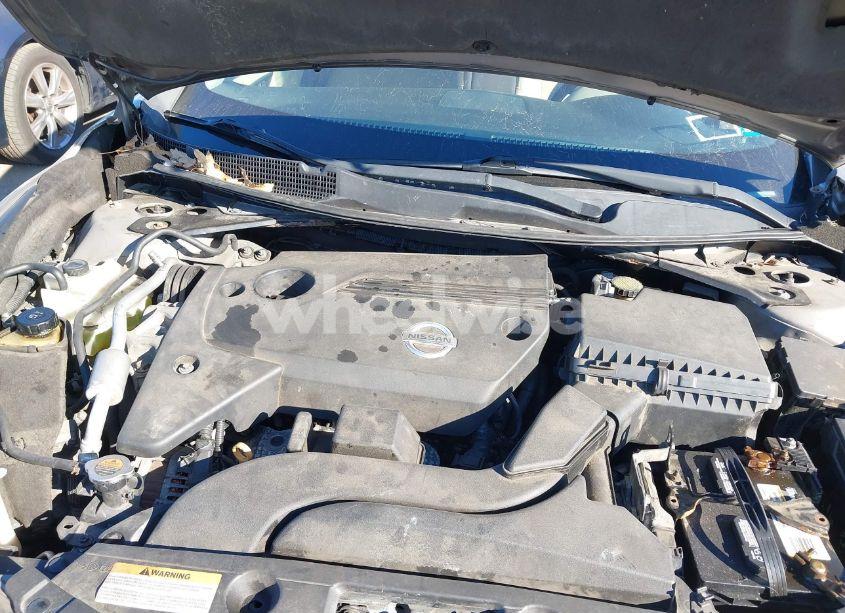 Photo 10 of 2015 Nissan Altima 2.5/2.5 S/2.5 SL/2.5 SV (VIN 1N4AL3AP5FN891333)